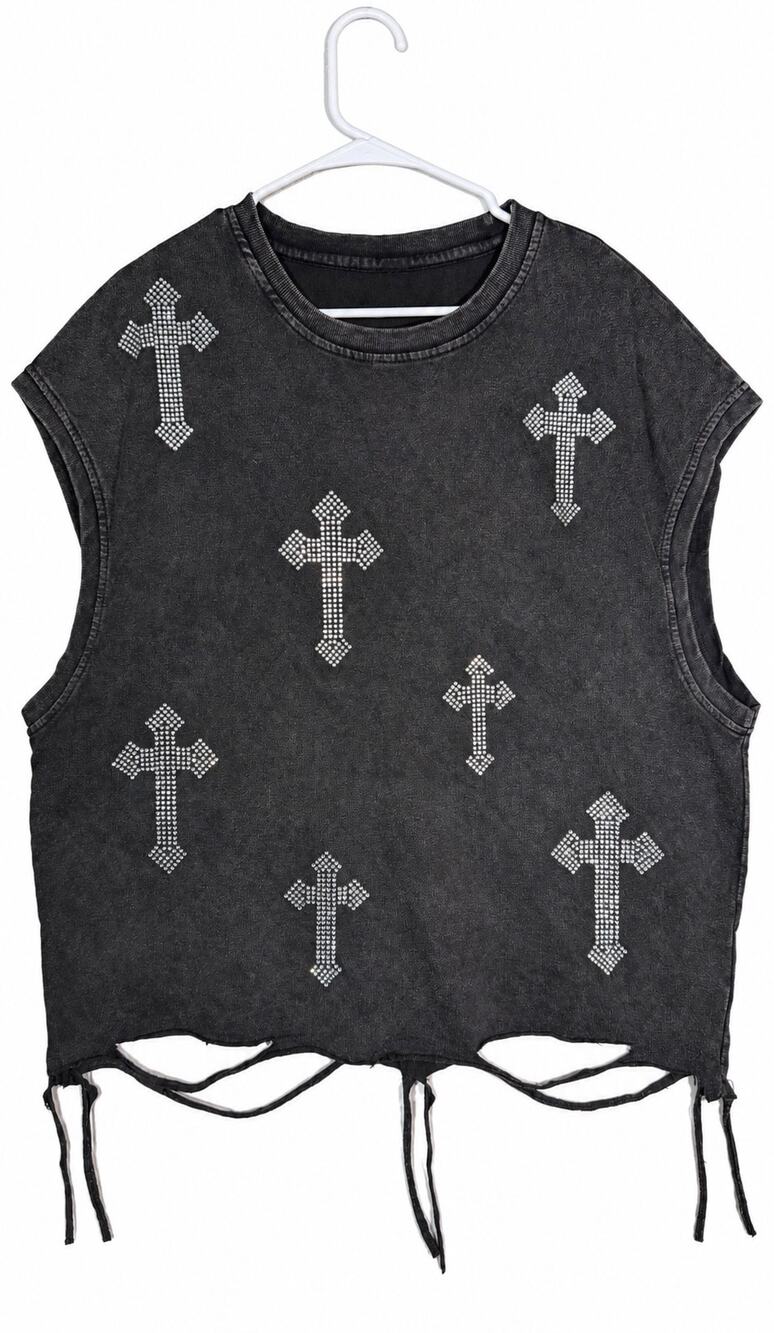 Women’s XXL Black Acid Wash Rhinestone Cross Distressed Sleeveless Top